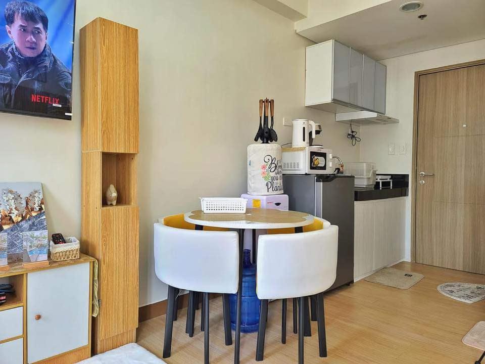 Auberge Condotels At Smdc Hope Residences Trece Martires Exteriér fotografie