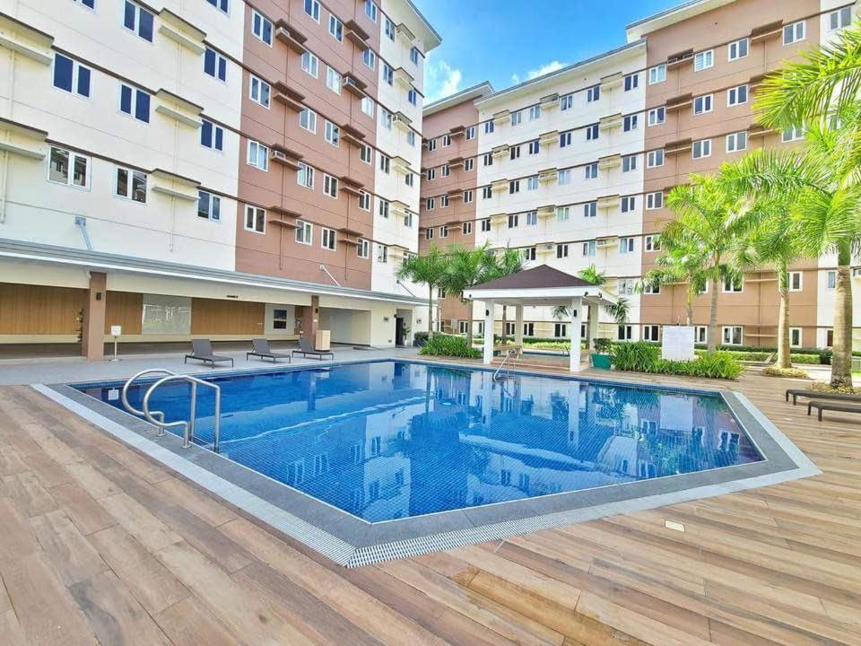 Auberge Condotels At Smdc Hope Residences Trece Martires Exteriér fotografie